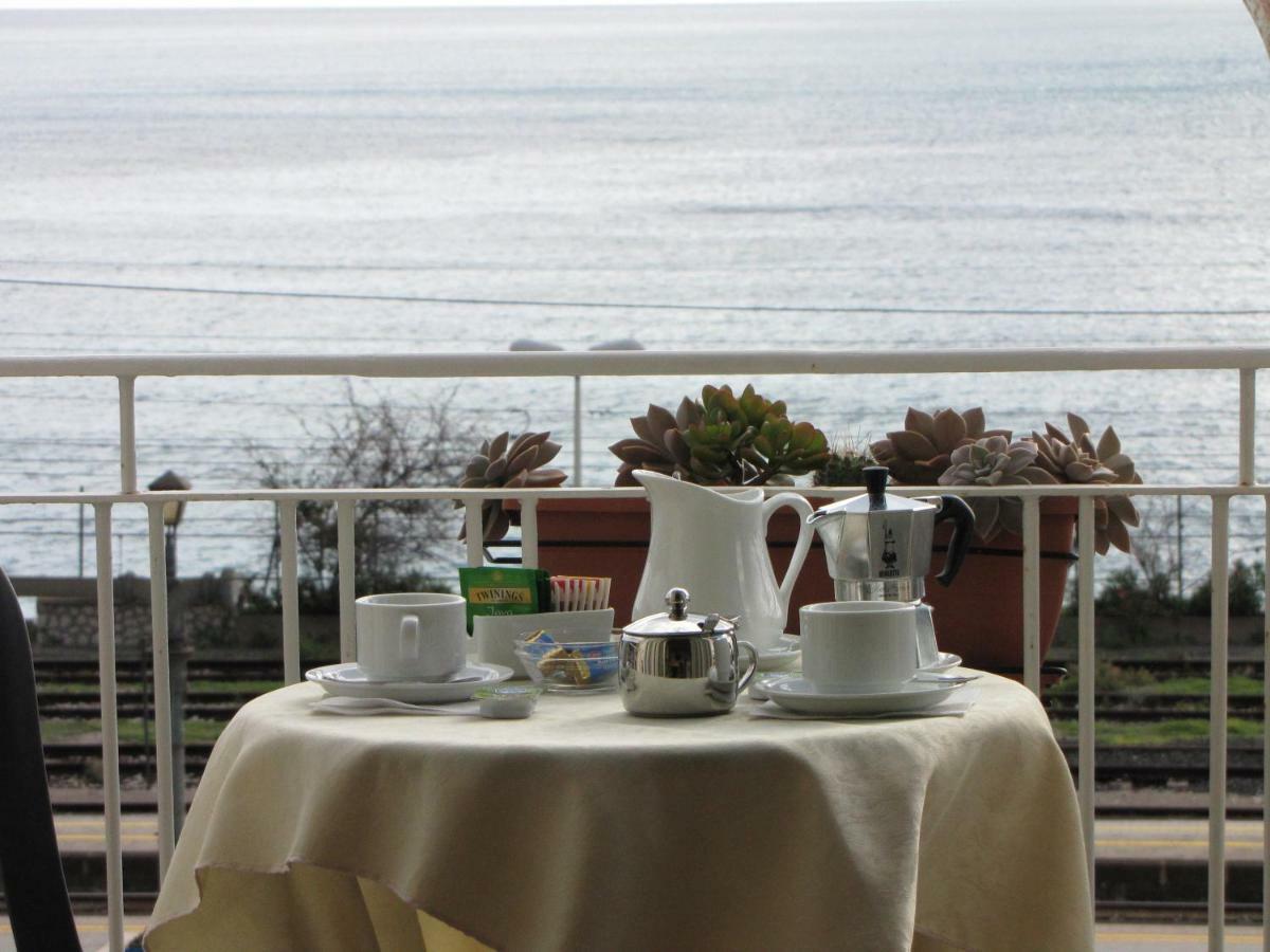 B&B Agon Taormina Ngoại thất bức ảnh